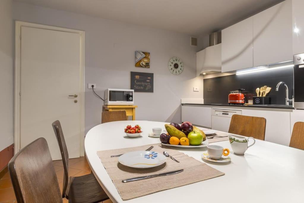 Residenza Angels @Piazzadelleerbe Lägenhet Verona Exteriör bild