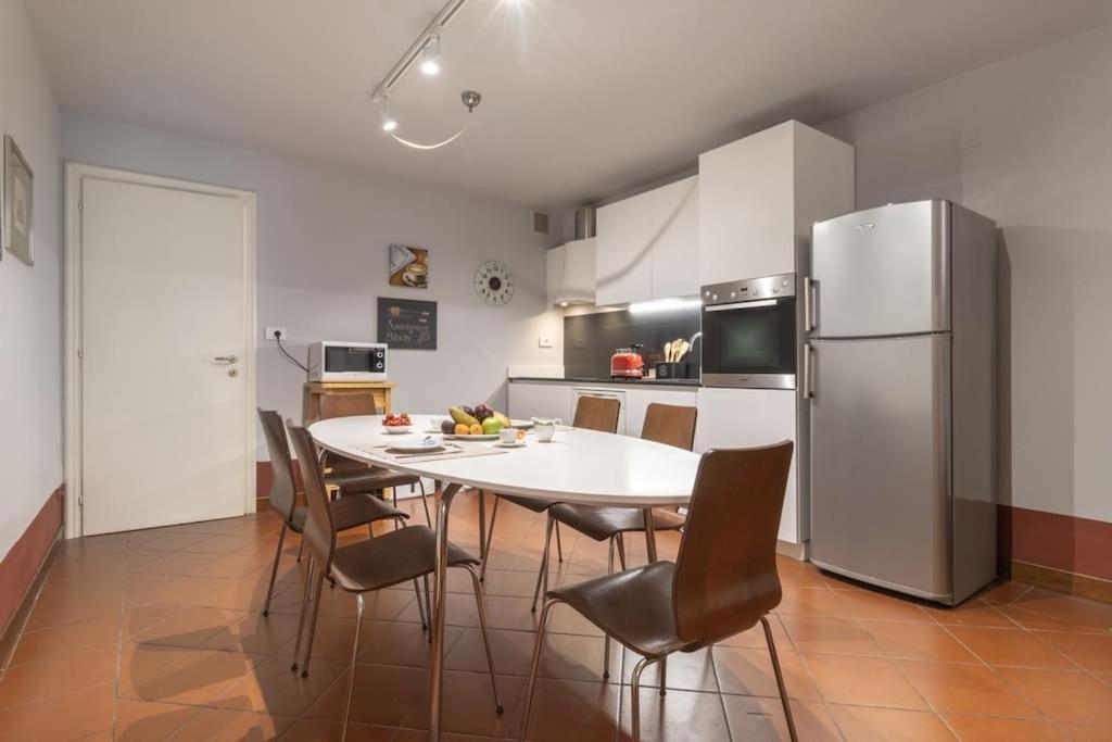 Residenza Angels @Piazzadelleerbe Lägenhet Verona Exteriör bild